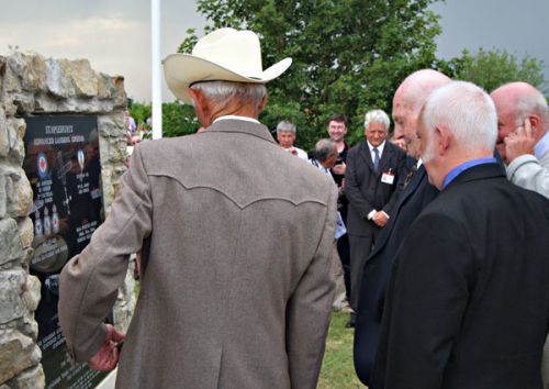 Studying the Inscription on the ALG Memorial