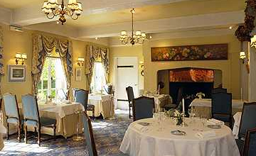 Chateau de Montrieul - Dining room