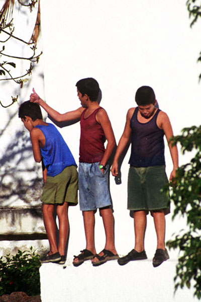 Boys in Havana, Cuba