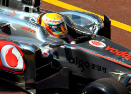 LEWIS HAMILTON 