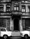 2 Trabants (East)
