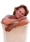 Espe, a special pose on her birthday,