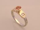 Gold Ring with Honey Sapphire & Diamonds 