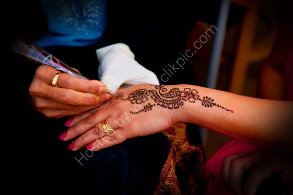 Henna tattoo