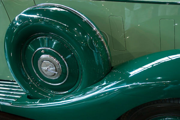 Green Curves