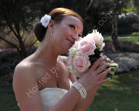 Alex the Bride & Bouquet